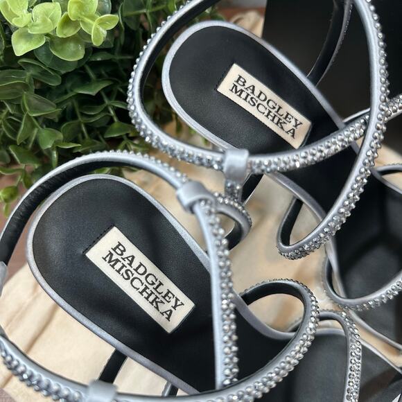 Badgley Mischka Women's Brooke Strappy Bejeweled Stiletto Sandals Heels Size 9.5 - Picture 4 of 11